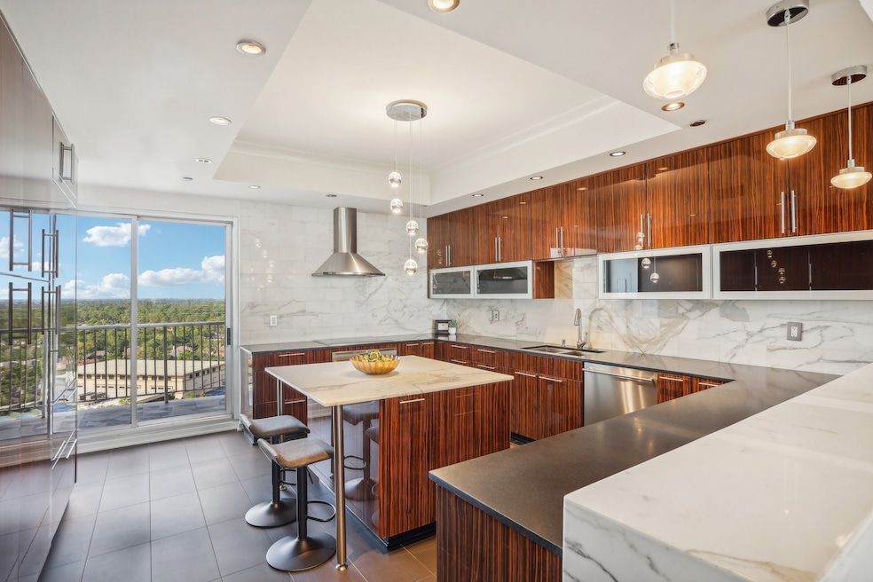 Kitchen with access to balcony