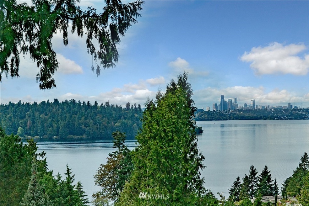 5700 W Mercer Way, Mercer Island, WA 98040 - photo 1
