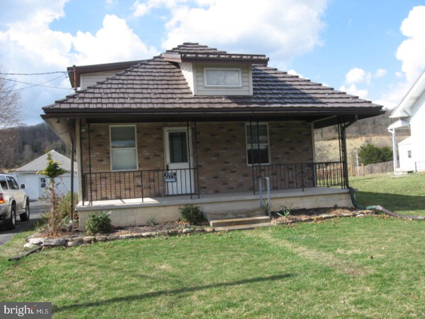 11 Reynolds Rd, Tamaqua, PA 18252 - photo 1