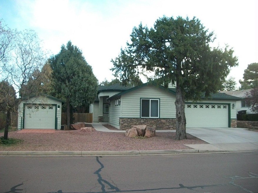 201 S STONE CREEK CIR