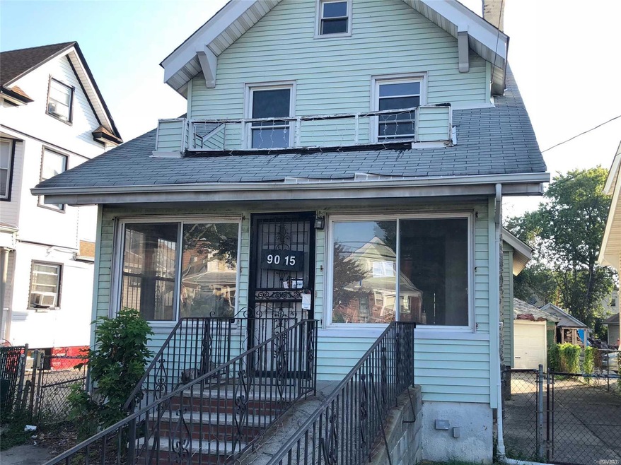 9015 197th St, Hollis, NY 11423 - photo 1