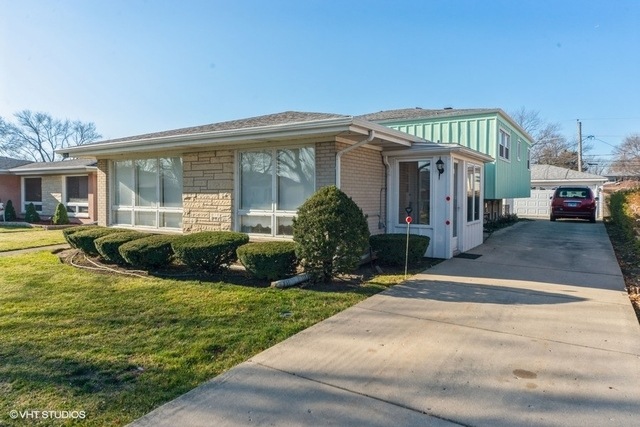 2024 Plainfield Dr, Des Plaines, IL 60018 - photo 1