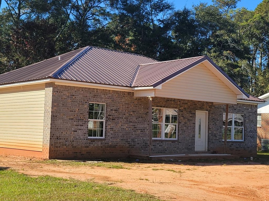 110 Massee Dr, Dothan, AL 36301 - photo 1