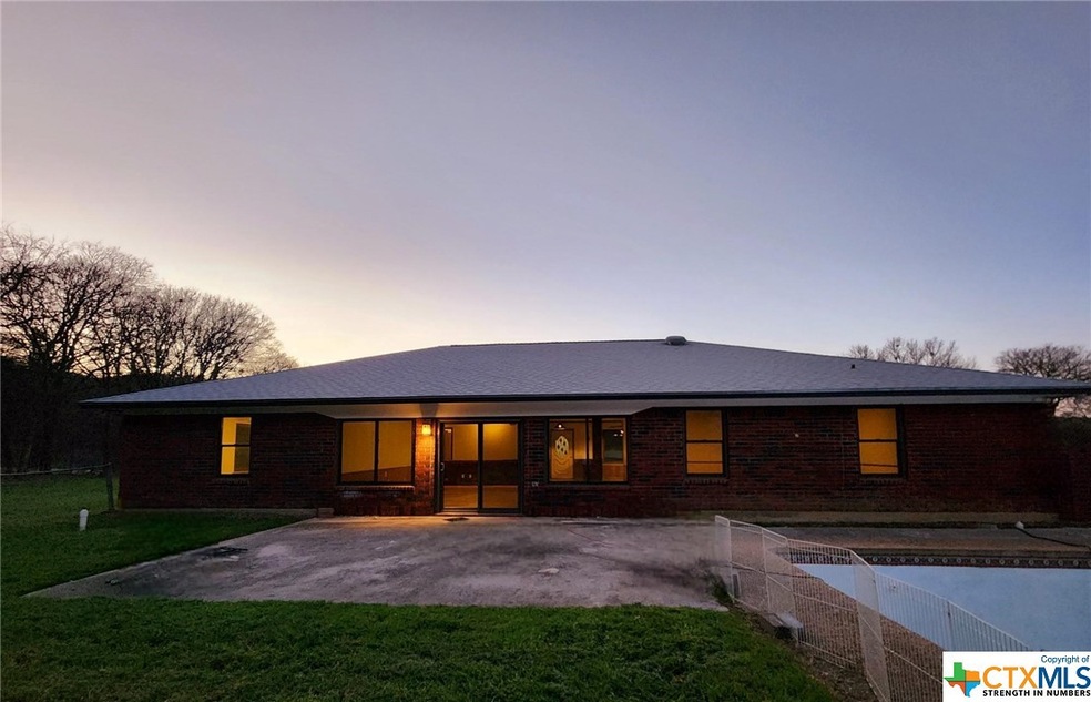 3003 Oak Hill Dr, Copperas Cove, TX 76522 - photo 1