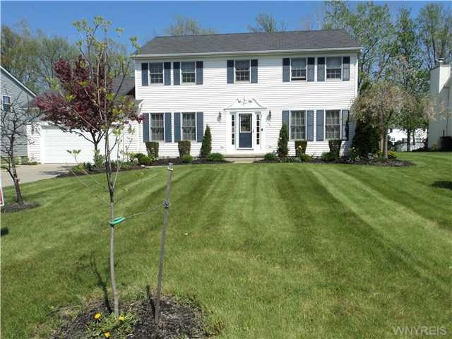7361 Winbert Dr, North Tonawanda, NY 14120 - photo 1
