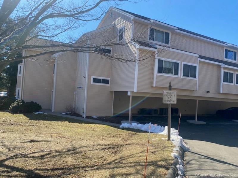 33 Foran Rd unit 15, Milford, CT 06460 - photo 1