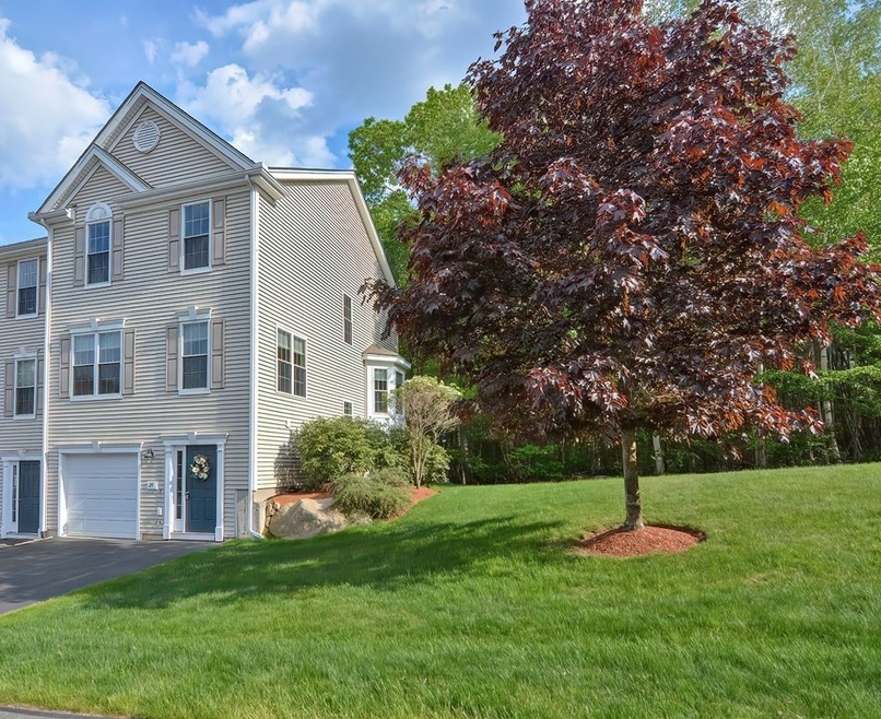24 Daffodil Ct unit 24, South Grafton, MA 01560 - photo 1