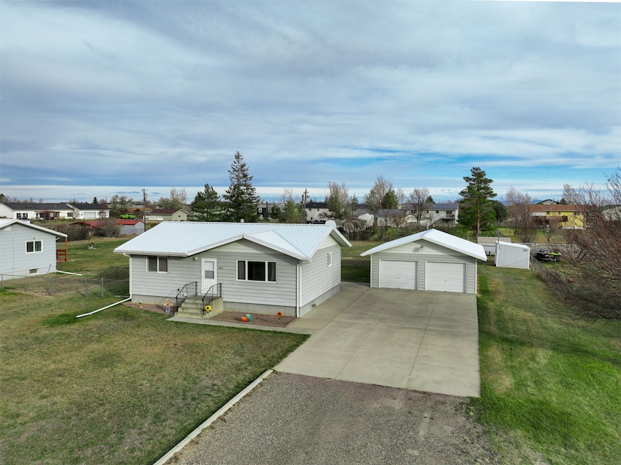 6001 Vigilante Ln, Great Falls, MT 59404 - photo 1