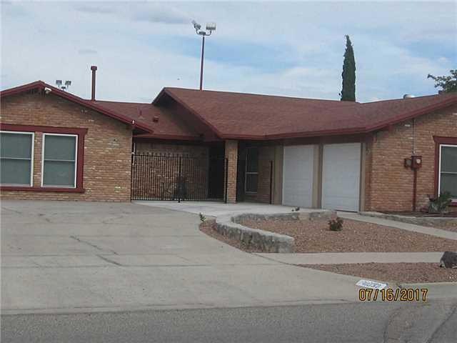 11032 Lakewood Ave, El Paso, TX 79935 - photo 1
