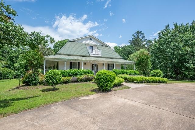 Under Contract $399,000
