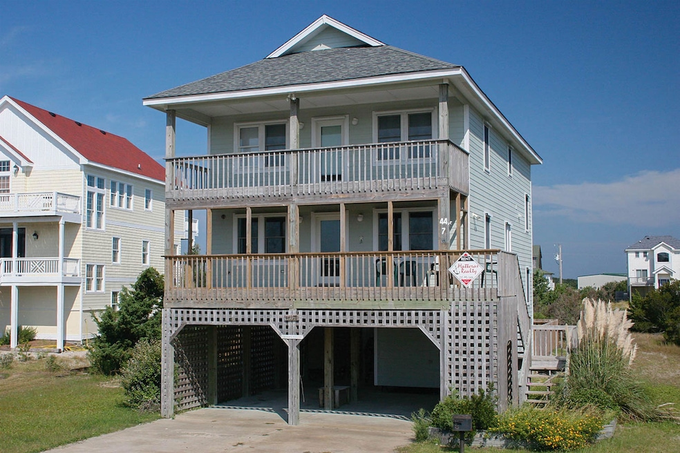 For Sale $549,000 • Co-Listing Agent