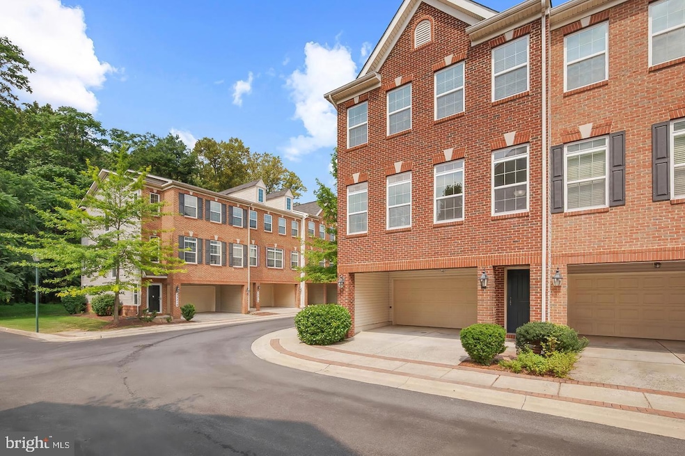 13408 Roberts Tavern Ct unit 2376, Clarksburg, MD 20871 - photo 1