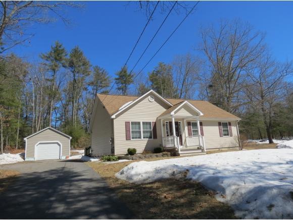 8 Hersey Ln, Newmarket, NH 03857 - photo 1
