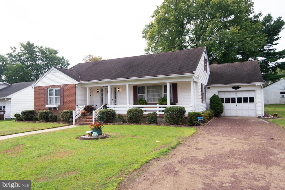 1005 Willowmere Ln, Cambridge, MD 21613 - photo 1