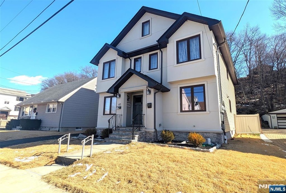 40 Brook Ave unit 1, Wallington, NJ 07057 - photo 1