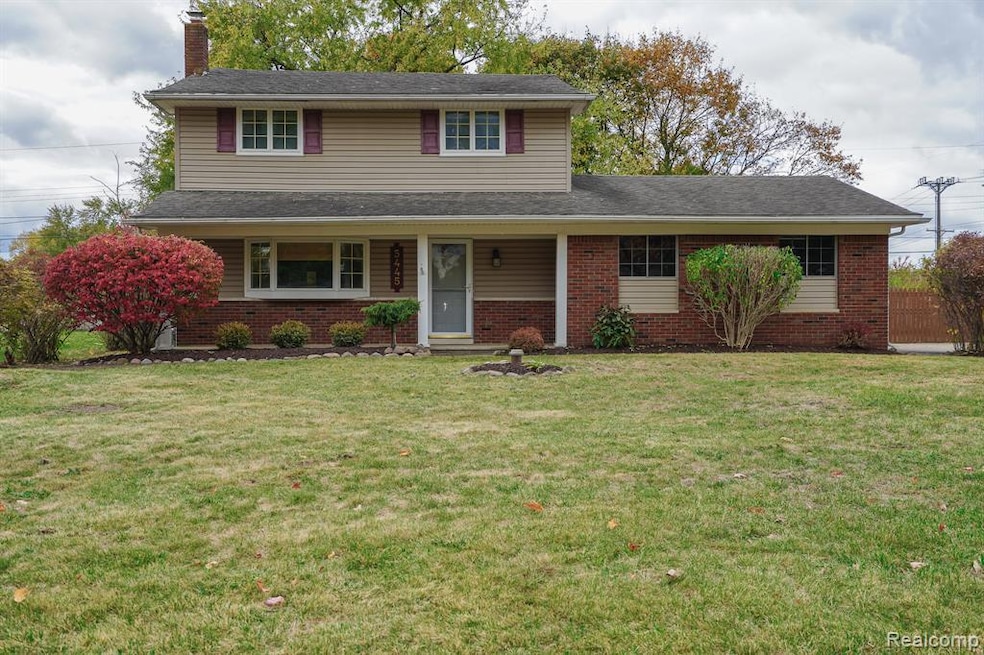 5445 Frankwill Ave, Clarkston, MI 48346 - photo 1