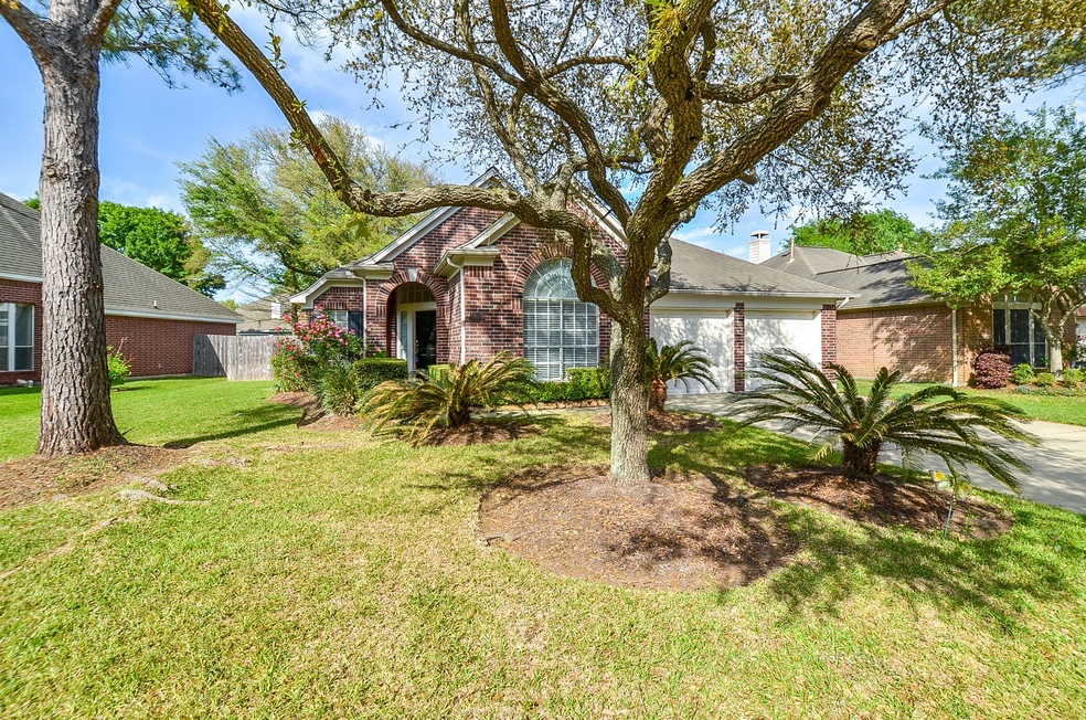 16402 Shining Rock Ln, Houston, TX 77095 - photo 1