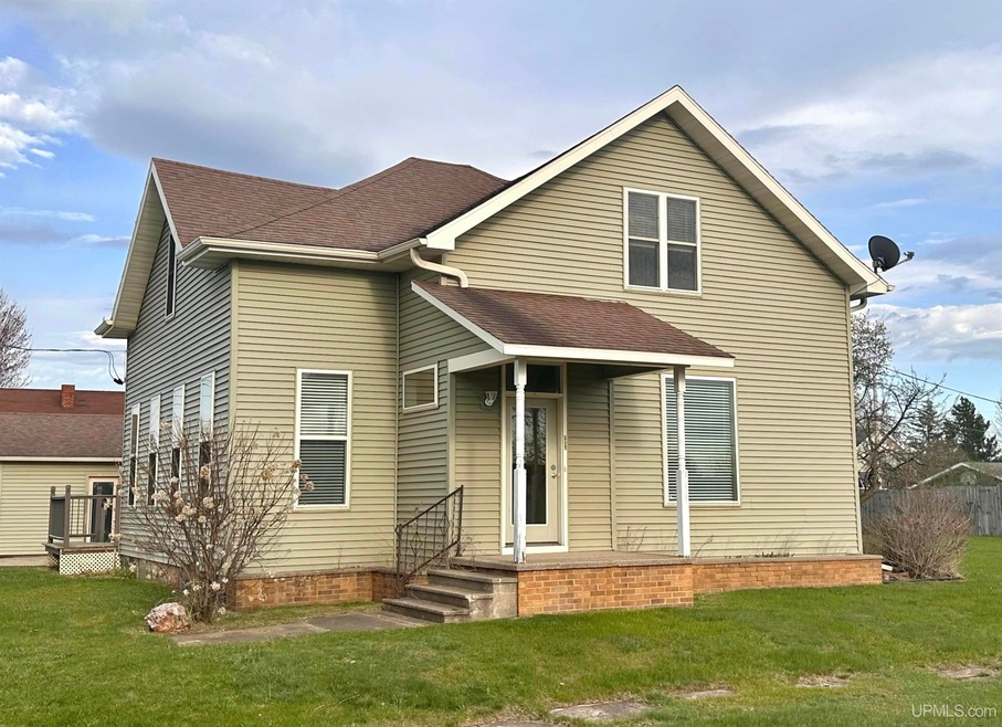 Under Contract $247,900