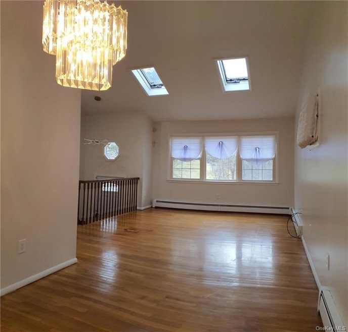 340 Clove Rd, Monroe, NY 10950 - photo 1