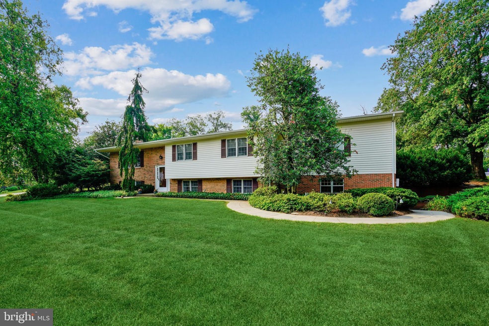 10709 Vista Rd, Columbia, MD 21044 - photo 1