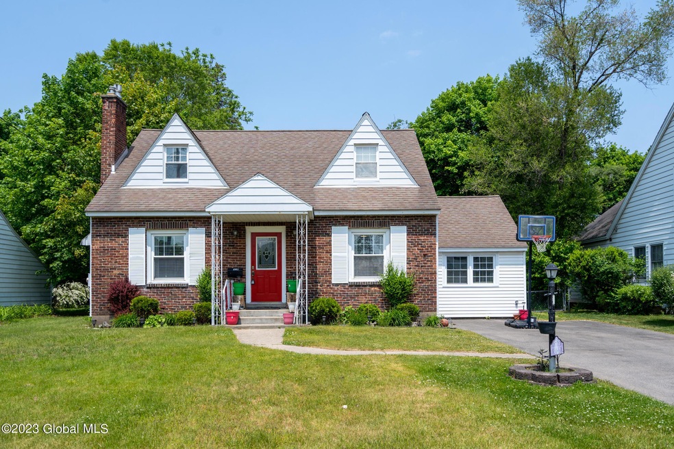 14 Priscilla Ln-2