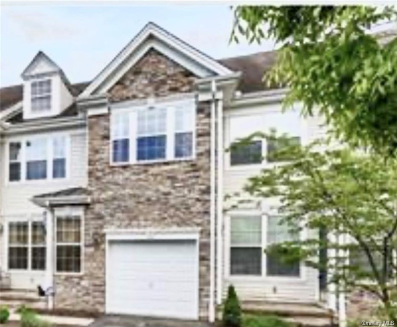 14 Gillian Ct, Monroe, NY 10950 - photo 1