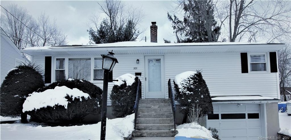 101 Cornelius Ave, Waterbury, CT 06706 - photo 1