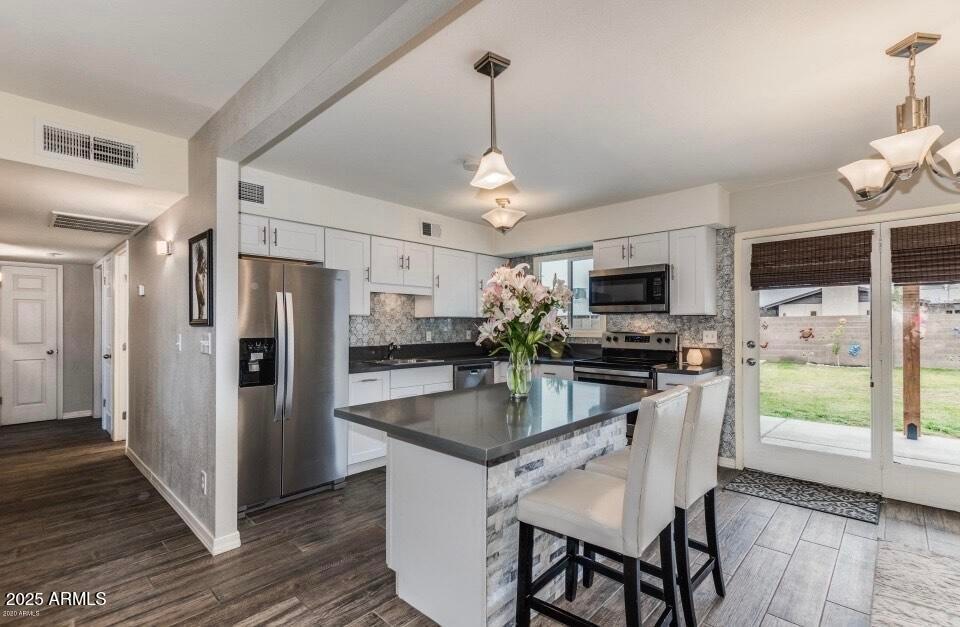 Sold $370,000 • Co-Listing Agent