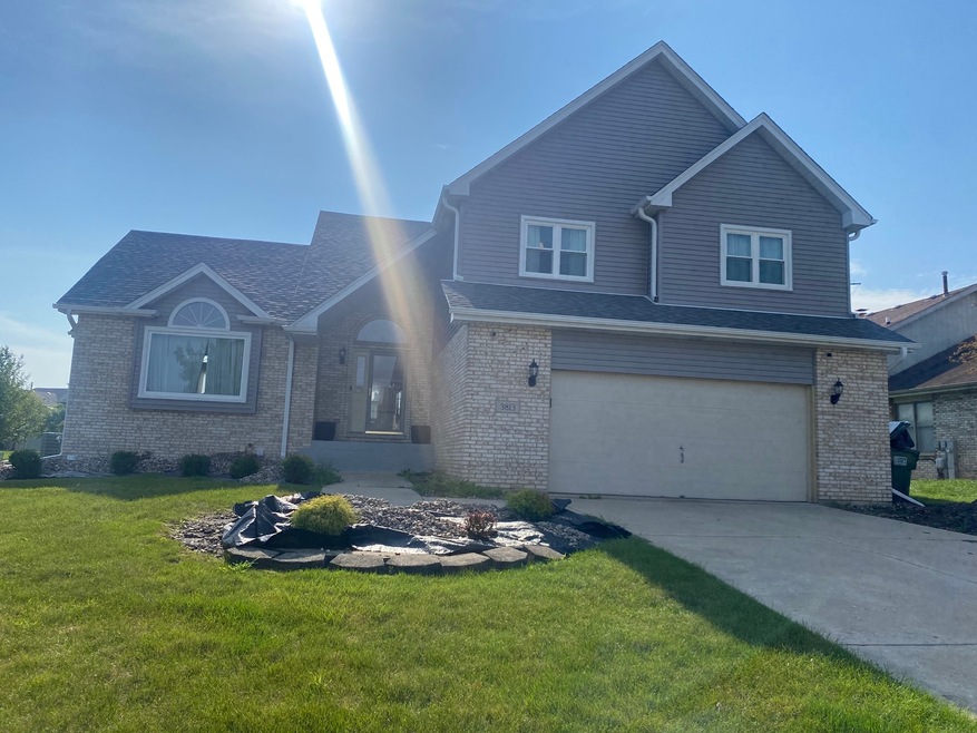 3813 Edgewater Dr unit 1, Hazel Crest, IL 60429 - photo 1