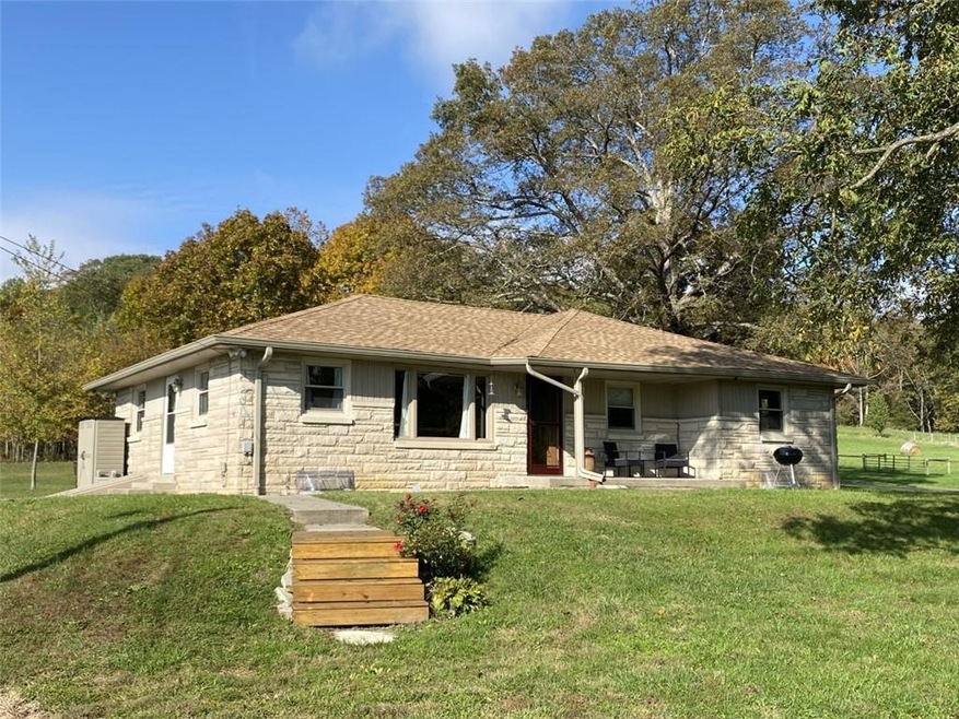 7722 N County Road 100 W, Seymour, IN 47274 - photo 1