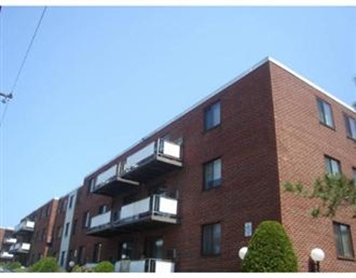 600 Governors Dr unit 30, Winthrop, MA 02152 - photo 1