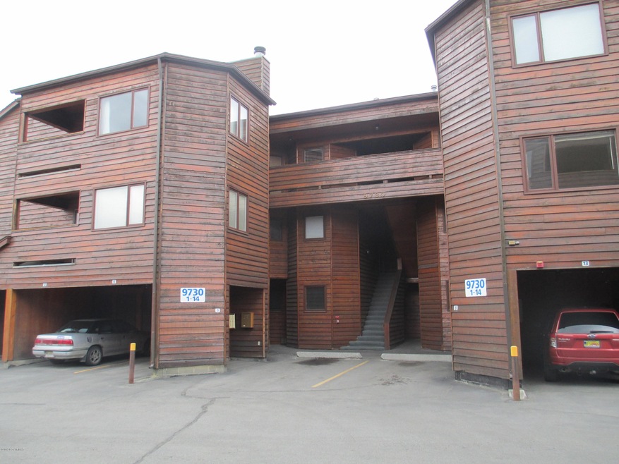 Exterior 1