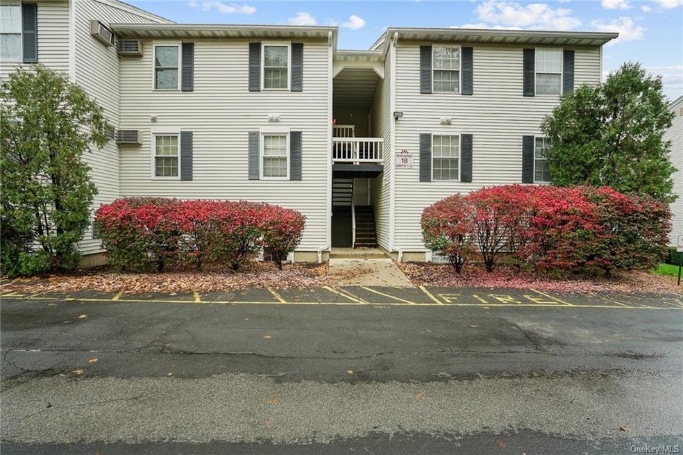 18 Lexington Hill unit 3, Harriman, NY 10926 - photo 1