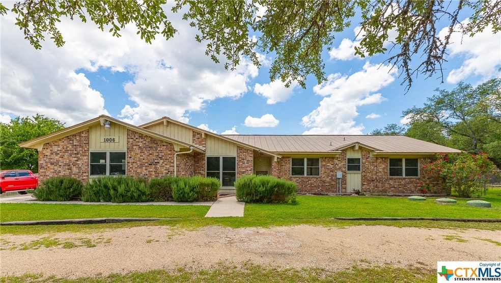 1006 Bleu Spur, Copperas Cove, TX 76522 - photo 1