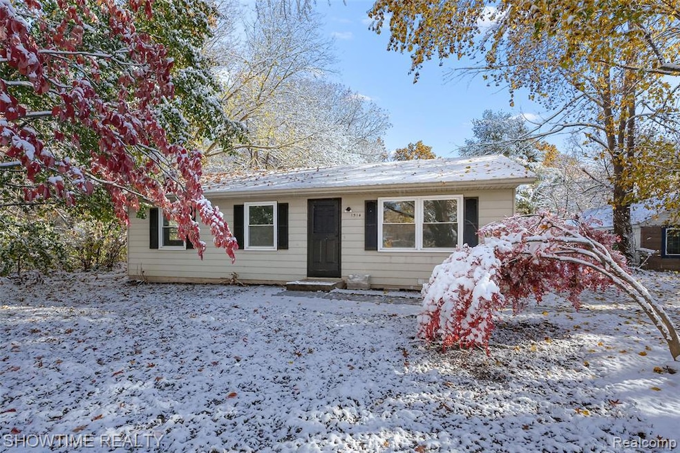 1514 N 26th St, Kalamazoo, MI 49048 - photo 1