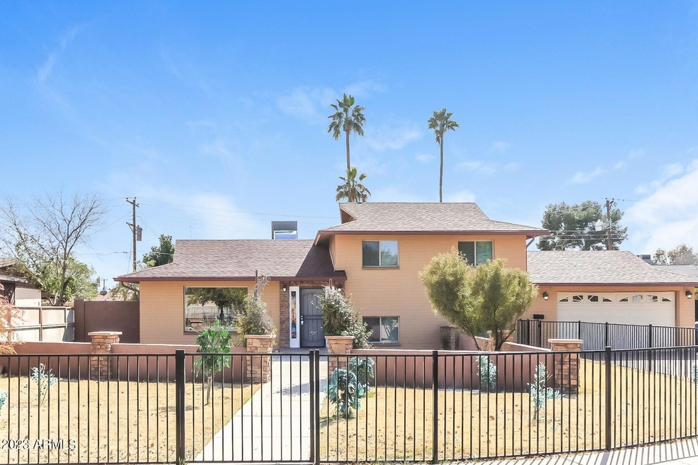 213 E Carson Cir, Tempe, AZ 85282 - photo 1