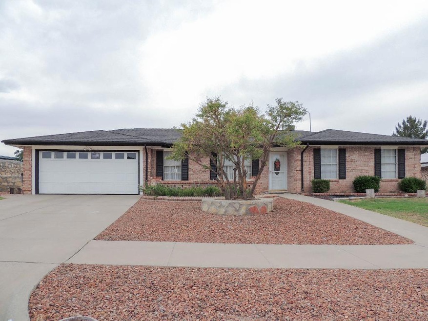 1813 Mike Hill Dr, El Paso, TX 79936 - photo 1