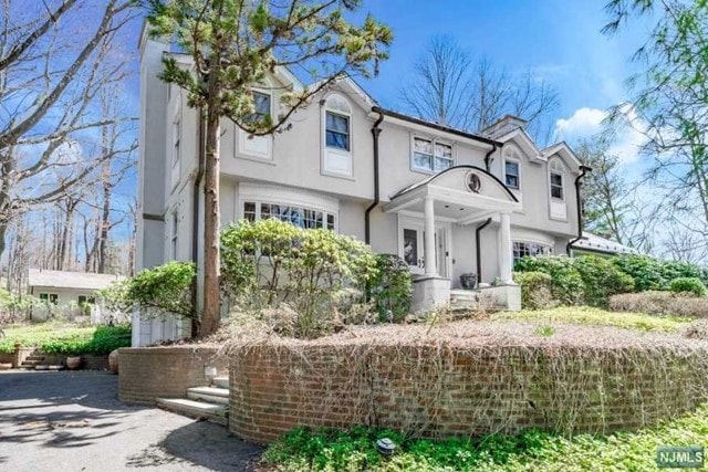 40 Robin Ln, Alpine, NJ 07620 - photo 1