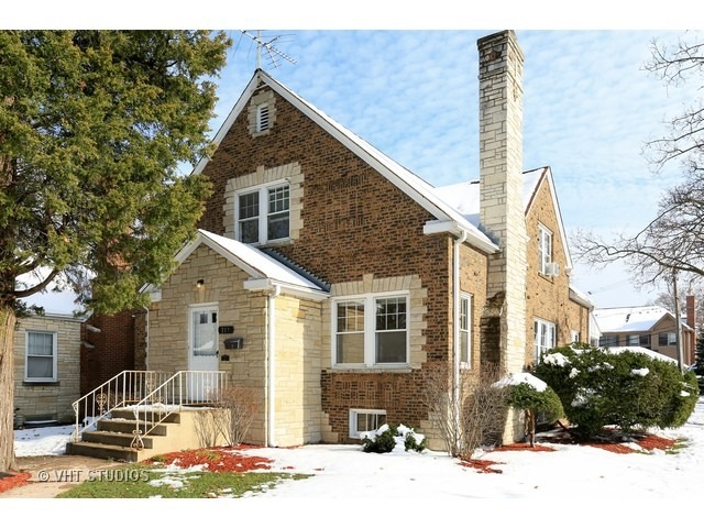 217 N Larch Ave unit B, Elmhurst, IL 60126 - photo 1