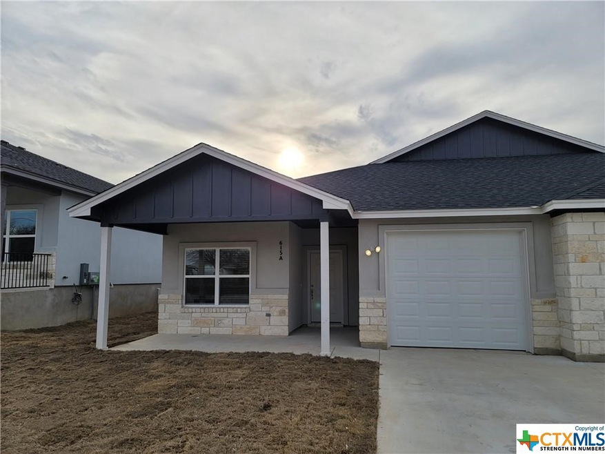 615 County Road 306 unit A, Jarrell, TX 76537 - photo 1