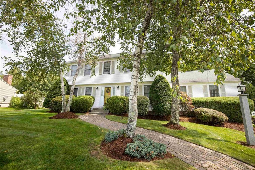 126 Fleming St, Manchester, NH 03104 - photo 1