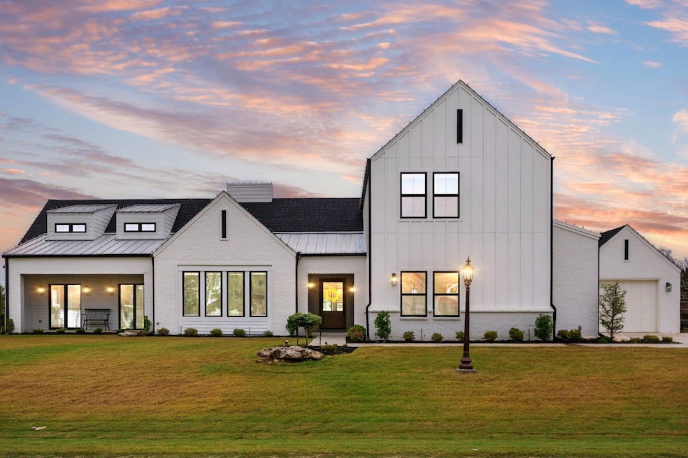 5927 N Meadows Ridge Rd, Owasso, OK 74055 - photo 1