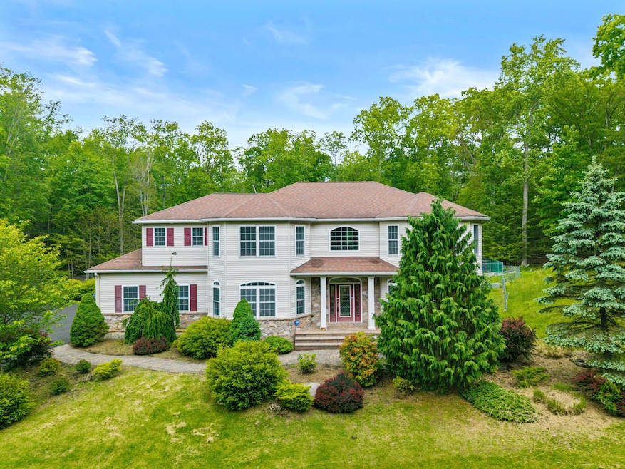 For Sale $829,000