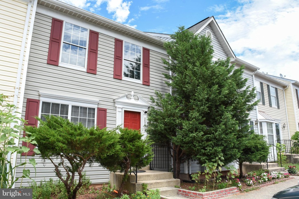 306 Moseby Ct, Manassas Park, VA 20111 - photo 1