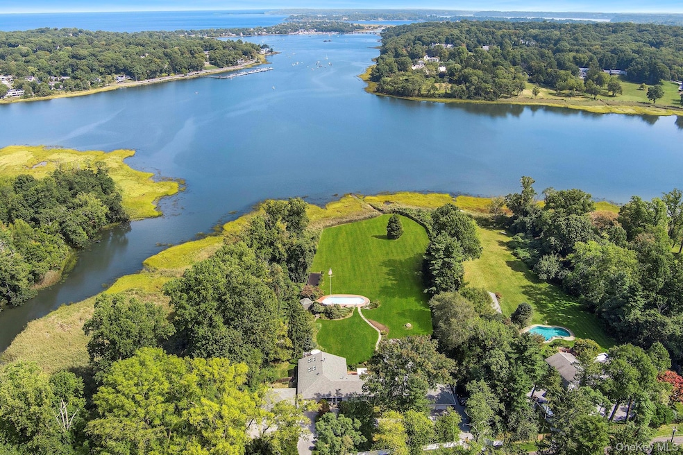 61 Factory Pond Rd, Locust Valley, NY 11560 - photo 1