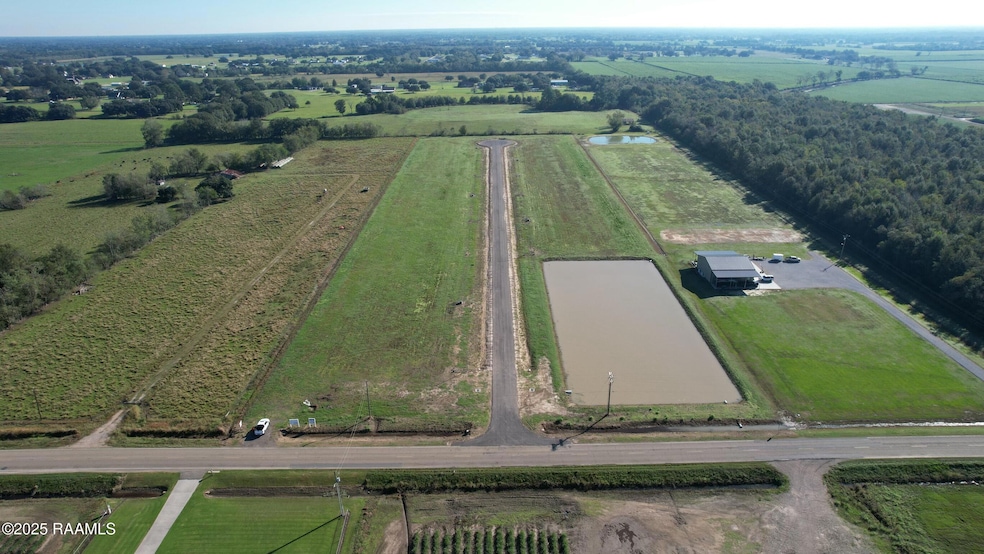 185 Chase Dr, Scott, LA 70583 - photo 1