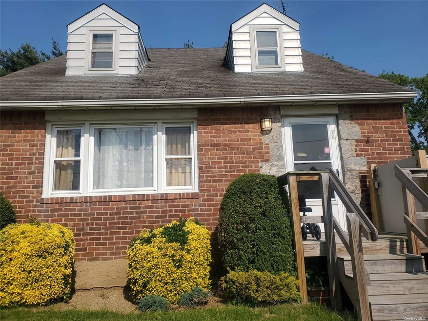 76 Barrymore Blvd, Franklin Square, NY 11010 - photo 1