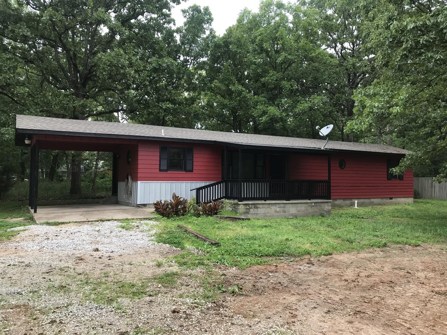 9032 Elm Dr