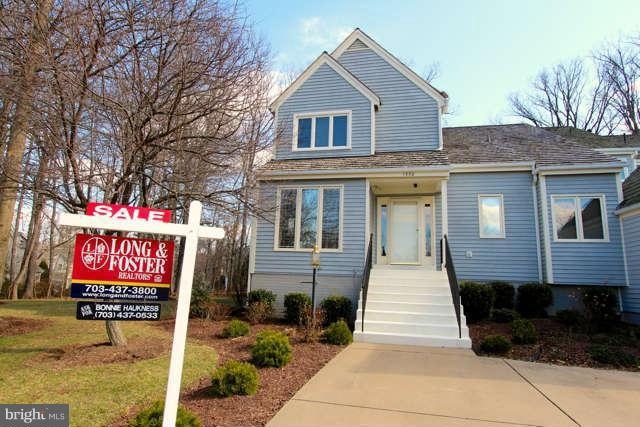 1330 Wedgewood Manor Way, Reston, VA 20194 - photo 1