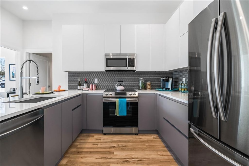 1155 Custer Ave SE unit 202, Atlanta, GA 30316 - photo 1